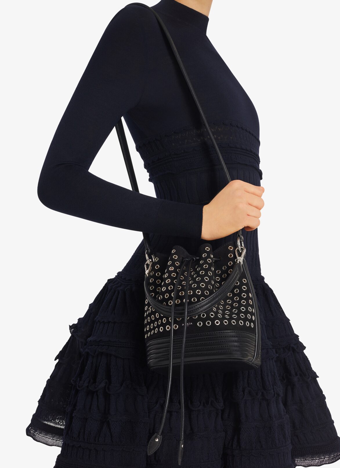 Le Seau eyelets bag ALAÏA BLACK LE SEAU EYELETS BAG